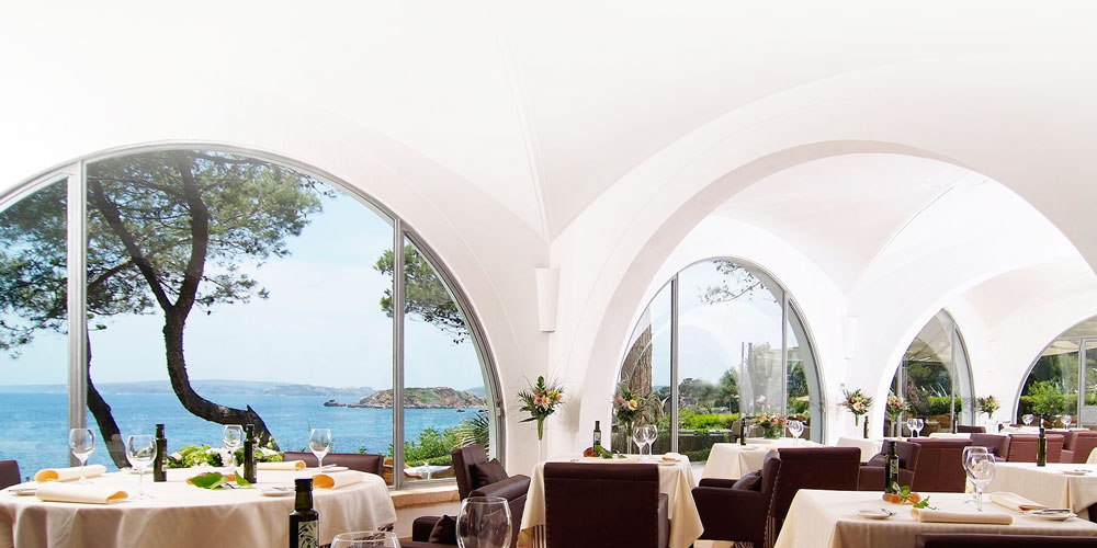 las terrazas bendinat mallorca - casafari real estate search Bendinat property buyers can relax in Las Terrazas restaurant.