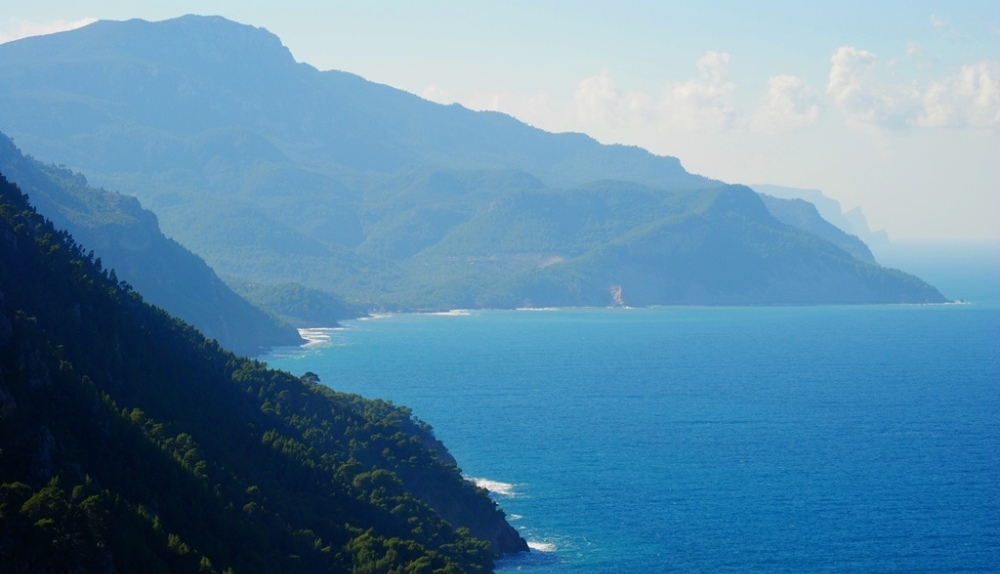 Deia property buyers enjoy stunning Sa Foradada coastline views.
