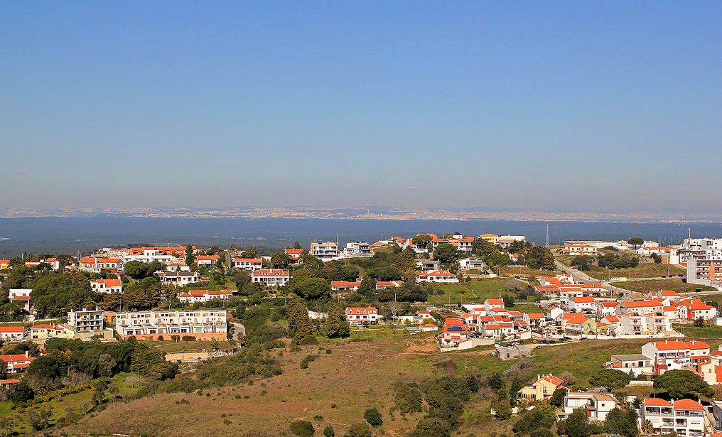 setubal property Casafari metasearch