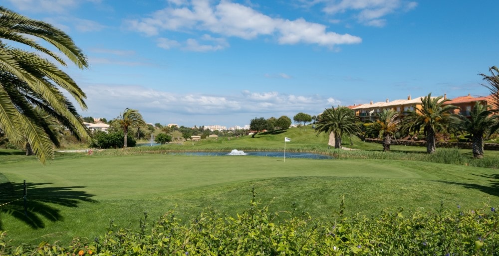 Campo de golfe em Faro, Algarve, Portugal