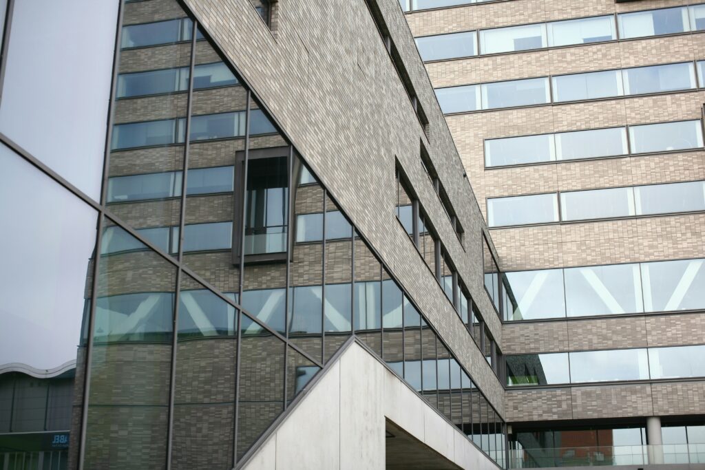 using data integration tools to unveil the gems of Ghent's real estate market